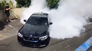 BMW M5 F90 burnout