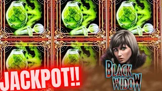 Jackpot! PIGGY BANKIN or Black Widow! High Limit Live slot play in las vegas