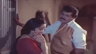 Tiger Prabhakar Consoling His Sister Lakshmi After Knowing Truth | Bombay Dada Kannada Movie Scene