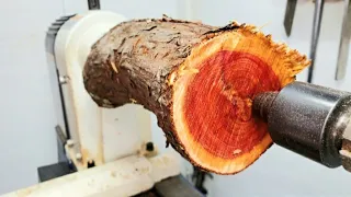 Woodturning - Red goblet! woodworking 【職人技】木工旋盤を使用して赤いゴブレットを作る