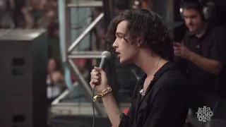 The 1975 - Talk! (Live At Lollapalooza 2014) (4K)