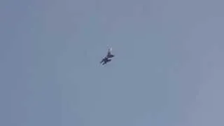 Aerobatics, Russian Knights on Su-27, Kolokol, speed 0. 1080p HD. Русские Витязи на Су-27, колокол.