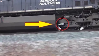 What Is This Strange Device On a NS Locomotive? Double CSX Train Meets In a Row! Chasing a NS Train!