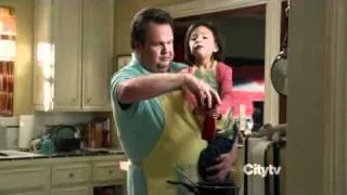 Modern Family S03E02 "Do I cuddle Lily much?"