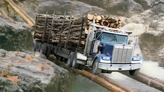 Truck Crossing The Dangerous Wooden Bridge-Amazing Trucks Driving Skills on Extreme Roads