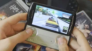 Игровой смартфон Sony из 2011: Xperia Play