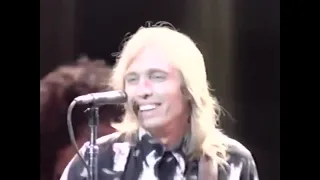 Tom Petty  LIVE.  From the Pack Up the Plantation Tour.