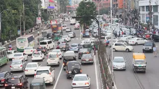 Incredible traffic jam in Dhaka ,Bangladesh। Dhanmondi-27.