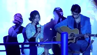 Priyanka Chopra & Shashi Suman Live Performance on Chaoro Lori From Mary Kom Movie