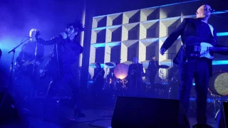 PJ Harvey: 50ft Queenie (Live San Francisco 05/09/2017)