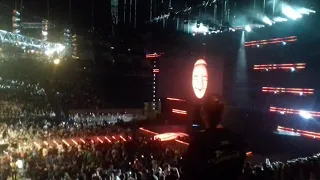 Asuka entrance Smackdown London 15/05/18