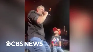 Blake Shelton invites 6-year-old awaiting heart transplant on stage