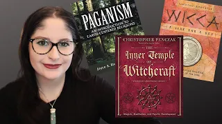 My Top 5 Witchcraft Books For Beginners