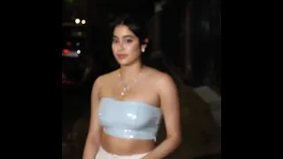 Jhanvi Kapoor So Sexy!!🤤🥵 #short #shorts