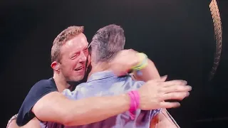 coldplay w/bruce springsteen performing working on a dream & dancing in the dark (acoustic) [live]