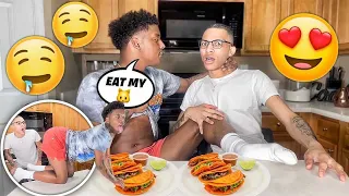 Asking My Boyfriend To “ EAT IT” While Filming... *GOES GOOD” 🤤😍 MUKBANG GLO.TWINZ