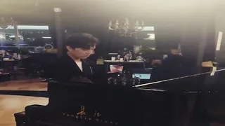 Dimash Kudaibergenov plays the piano : The Love of Tired Swans