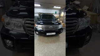 Toyota land cruiser 200 устанрвили Biled Aozoom K3