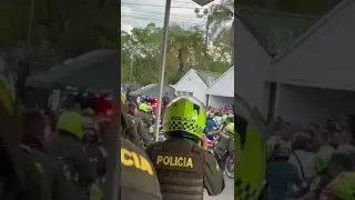 Así fue el arribo al comando de la Policía Metropolitana de los asesinos de la patrullera Paula.