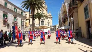 Ragusa, festa di San Giorgio 2014 tamburi di Giarratana by Tanokalura