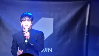 220806 KIM WOOJIN "1ST WORLD TOUR 2022 ´STILL DREAM´" IN MADRID - TALK