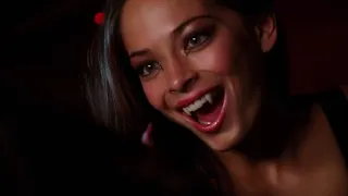 Smallville 5x05 - Lana suggests to convert Clark into a vampire