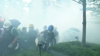 Hong Kong police fire rubber bullets as protests turn to violent chaos