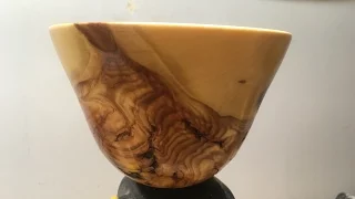 Woodturning a Pine Burl Bowl