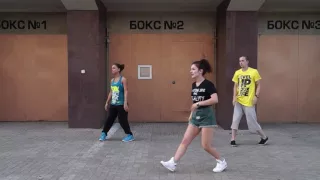 Учим простые движения флеш моба)))