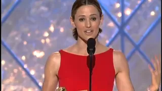 Jennifer Garner Wins Best Actress TV Series Drama - Golden Globes 2002