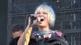 Sia Fight Live Montreal Osheaga 2011 HD 1080P