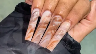 Cocoa caramel swirl acrylic fullset