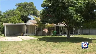 Neighbors, property owners angry over squatters that won't leave Miami home