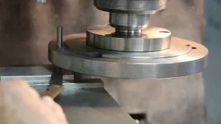 Fly cutting