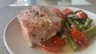 Cooking with Gabby: Creamy Garlic Butter Tuscan Salmon w/ Tomatoes & Asparagus Recipe