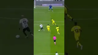 Redmond'un yaklaşık 35 metre top sürerek attığı o inanilmaz gol🔥 #bjk #futbol