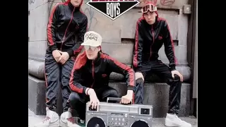 Beastie Boys - Triple Trouble - Solid Gold Hits