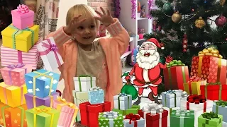 ВЛОГ РАСПАКОВКА НОВОГОДНИХ ПОДАРКОВ! ОТКРЫВАЕМ ПОДАРКИ ОТ ДЕДА МОРОЗА! VLOG Opening presents