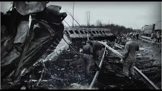 Катастрофа  2-х поездов "Новосибирск - Адлер" в 1989 году.