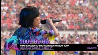 Lily Allen - It's Not Fair (Big Day Out 2010)