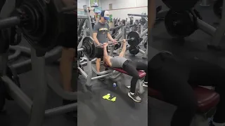 13 year old benching 200lbs