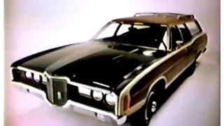 Ford Country Squire Wagon Commercial (1971)