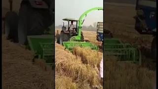 Residue picking with forage harvester