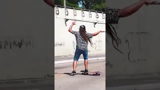 rolé de longboard em baixo do viaduto #skate  #POA #longboard