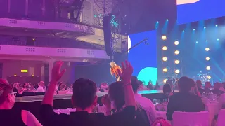 Leslie Clio "I Couldn´t Care Less" live at LEA Awards 2022 in Frankfurt