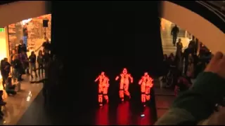 Amazing Light Show Dance Flashmob in Mall