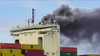 MSC ELLEN - 25yr old smokey containership 8/4/24