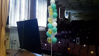 Оформление сцены в музыкальной школе на выпускной!🎼🎈