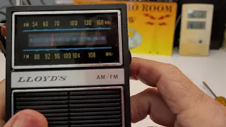 TRRS #2332 - Perfect LLOYD'S AM/FM Radio From Jeff