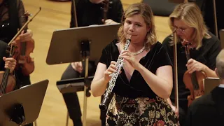 MOZART - Oboe Concerto in C - K. 314 - Maria Sournatcheva